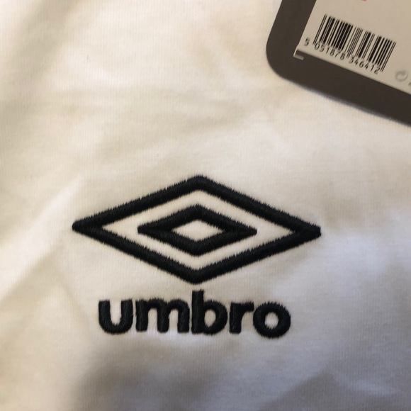 *Brand New* Umbro Polo Short Sleeve Tee - Picture 3 of 4